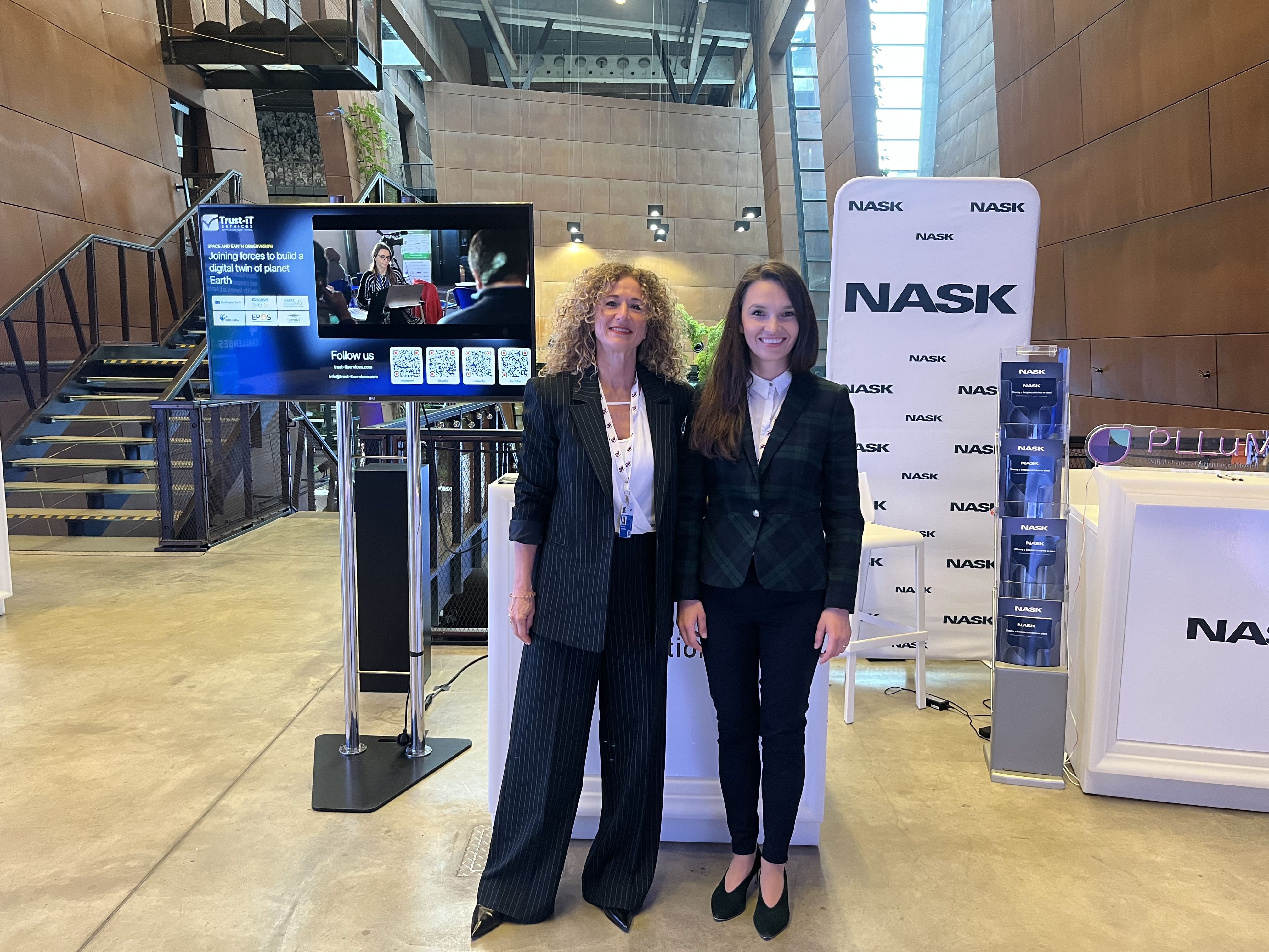 Silvana Muscella and Gabriela Rogowska
